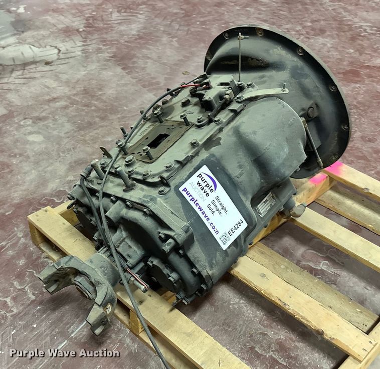 image for item EE4284 Eaton Fuller FRO–162100 transmission