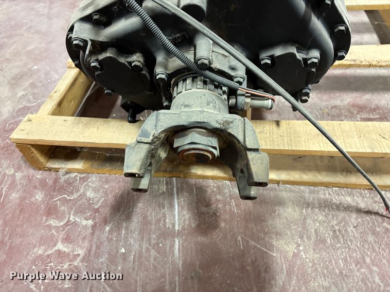 image for item EE4284 Eaton Fuller FRO–162100 transmission