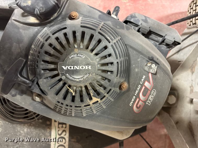 image for item EE4293 Lesco spreader