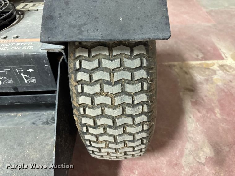 image for item EE4293 Lesco spreader