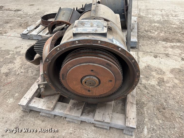 image for item EE4295 (2) Twin Disc SP318SB0 PTOs