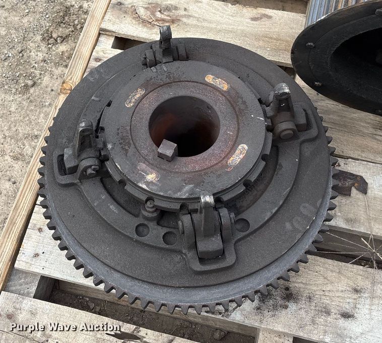 image for item EE4295 (2) Twin Disc SP318SB0 PTOs