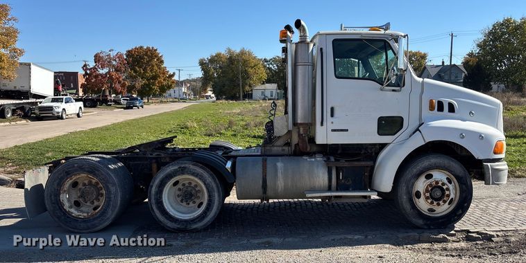 CAMIóN 2000 STERLING