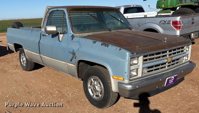 image for item EF6173 1985 Chevrolet C10 pickup truck