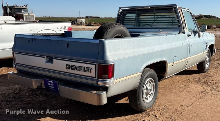 image for item EF6173 1985 Chevrolet C10 pickup truck