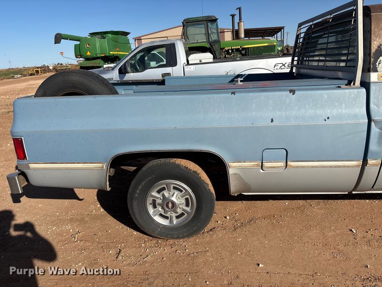 image for item EF6173 1985 Chevrolet C10 pickup truck
