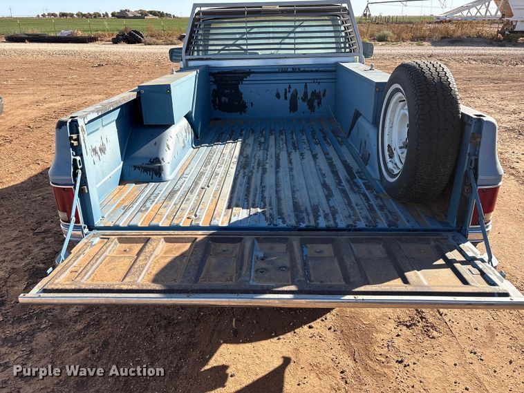 image for item EF6173 1985 Chevrolet C10 pickup truck