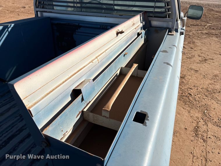 image for item EF6173 1985 Chevrolet C10 pickup truck