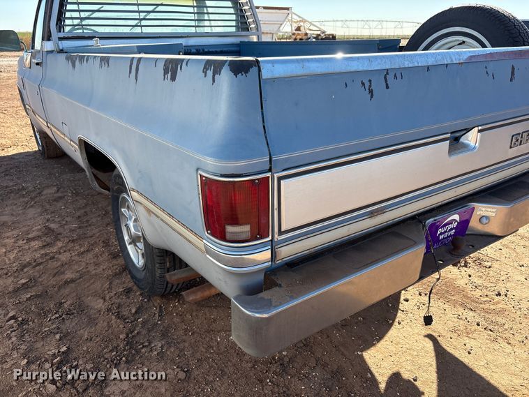 image for item EF6173 1985 Chevrolet C10 pickup truck
