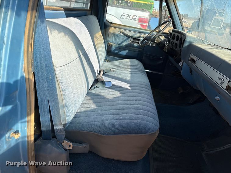 image for item EF6173 1985 Chevrolet C10 pickup truck