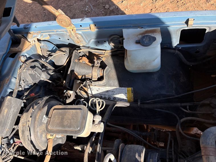 image for item EF6173 1985 Chevrolet C10 pickup truck