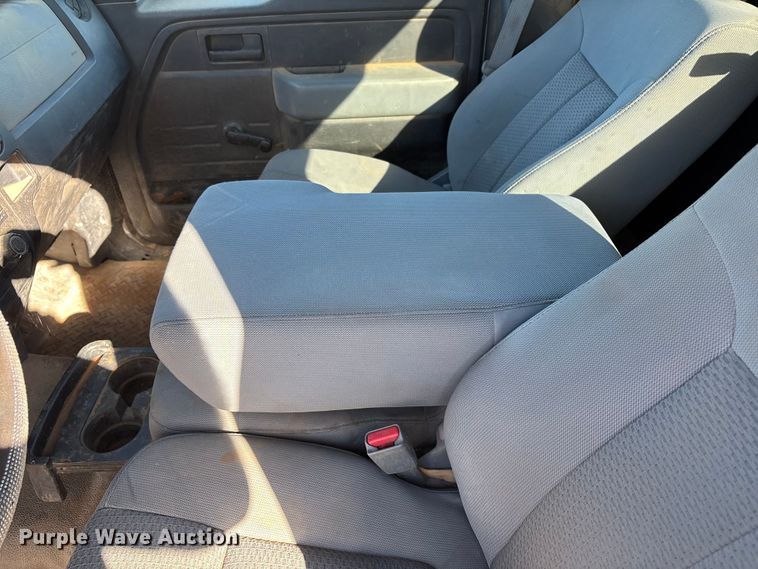 image for item EF6174 2013 Ford F150 XL pickup truck