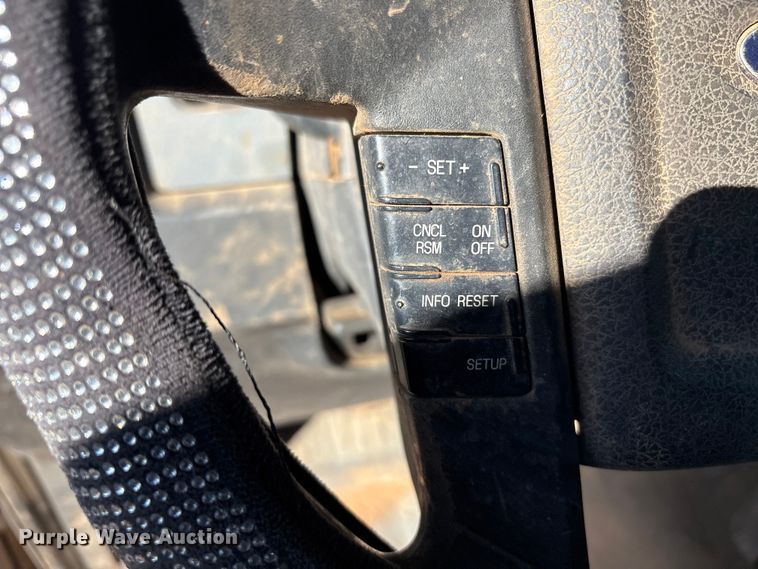 image for item EF6174 2013 Ford F150 XL pickup truck