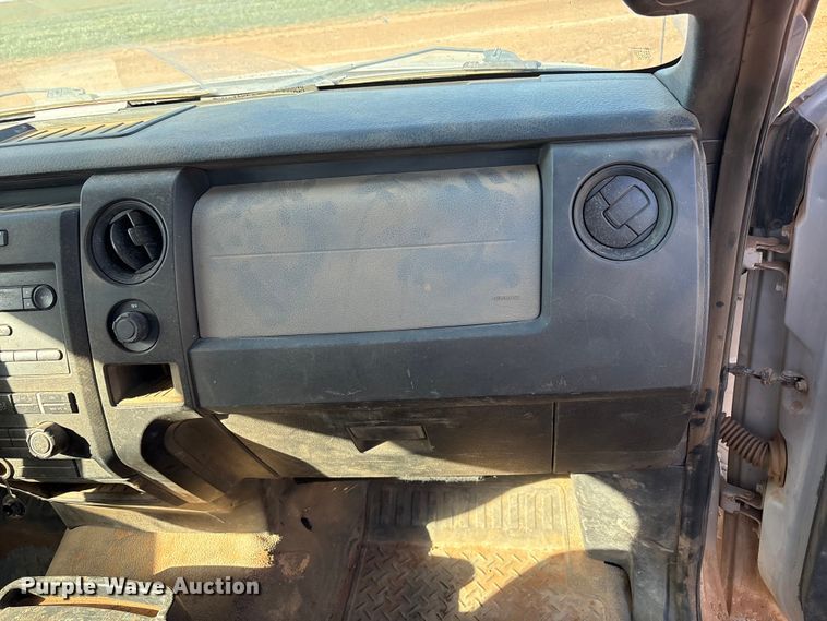 image for item EF6174 2013 Ford F150 XL pickup truck