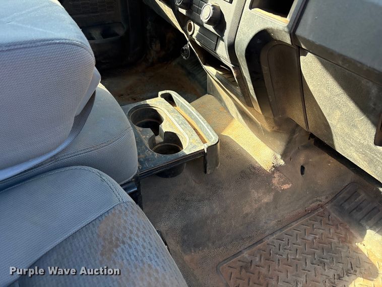 image for item EF6174 2013 Ford F150 XL pickup truck