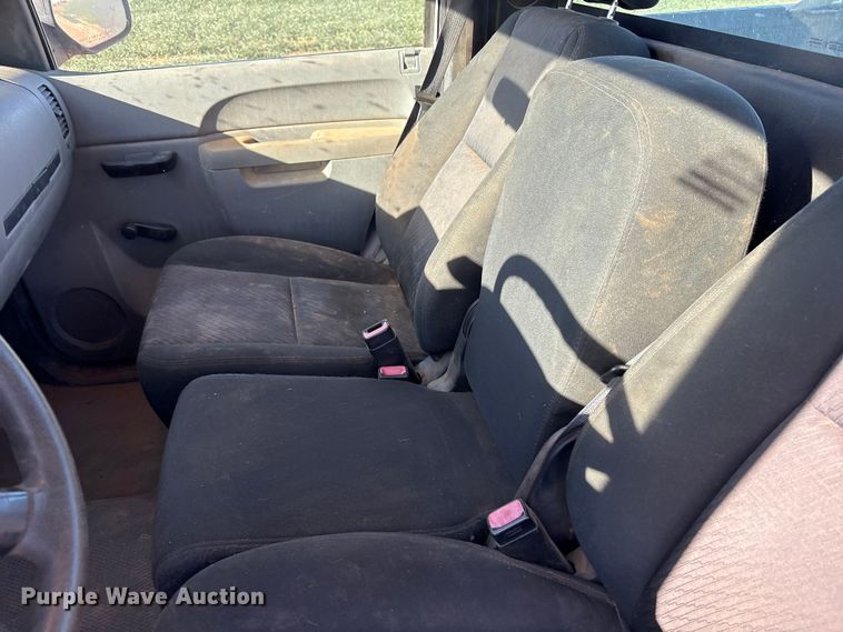 image for item EF6176 2010 Chevrolet Silverado 1500 pickup truck