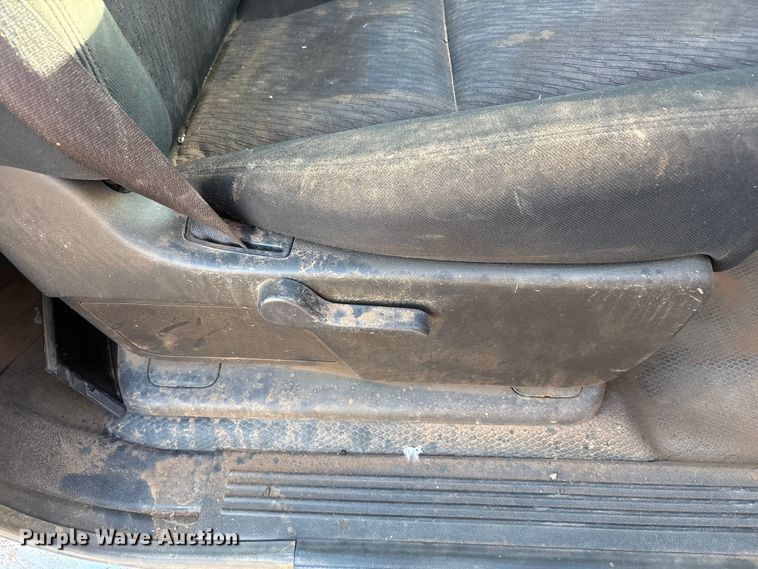 image for item EF6176 2010 Chevrolet Silverado 1500 pickup truck