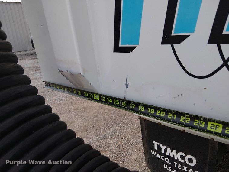 image for item EG1684 2013 International  4300M7 street sweeper truck