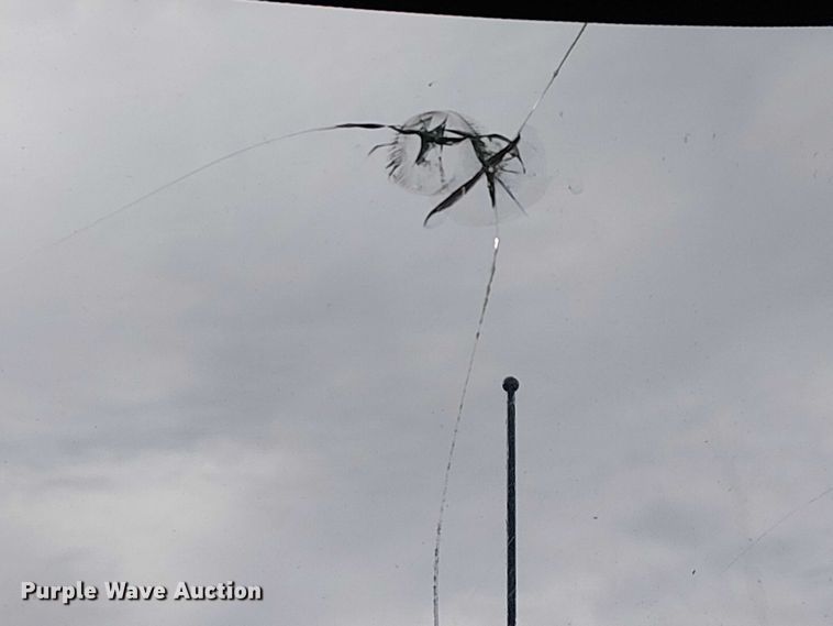 image for item EG1684 2013 International  4300M7 street sweeper truck