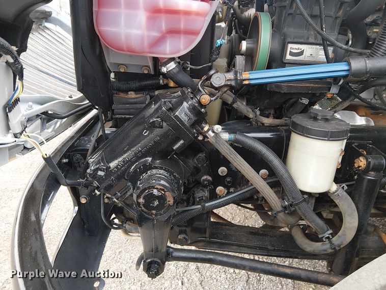 image for item EG1684 2013 International  4300M7 street sweeper truck