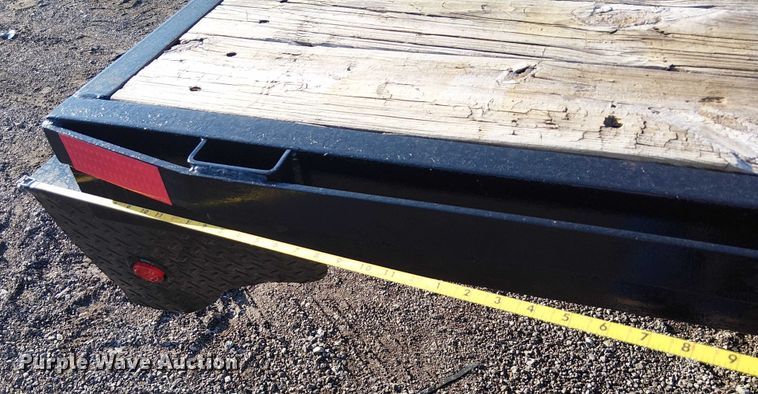 image for item EG1691 2004 May Trailer Mfg. LLC flatbed trailer