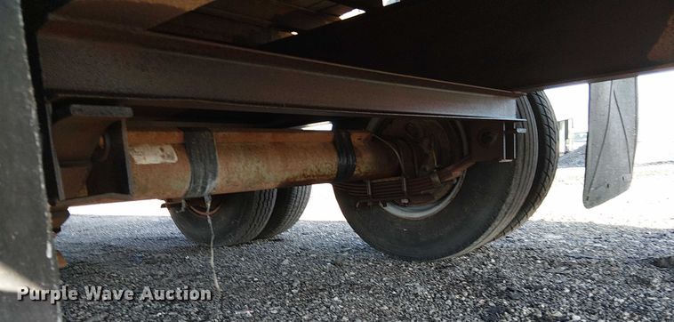 image for item EG1691 2004 May Trailer Mfg. LLC flatbed trailer