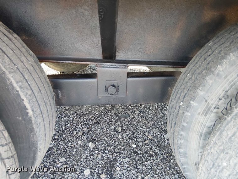 image for item EG1691 2004 May Trailer Mfg. LLC flatbed trailer