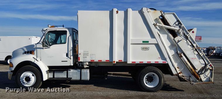 image for item EG1692 2005 Sterling  Acterra refuse truck