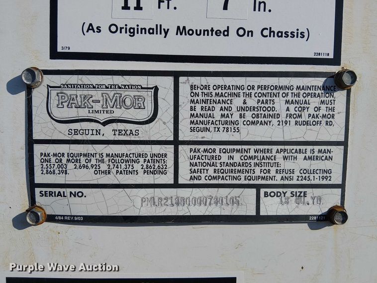 image for item EG1692 2005 Sterling  Acterra refuse truck