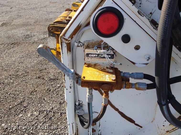 image for item EG1692 2005 Sterling  Acterra refuse truck