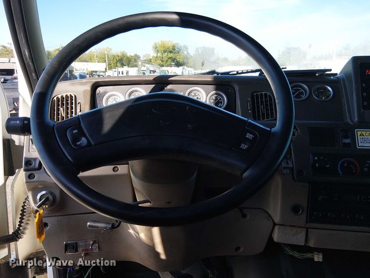 image for item EG1692 2005 Sterling  Acterra refuse truck