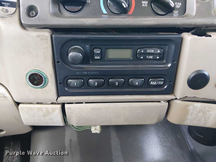 image for item EG1692 2005 Sterling  Acterra refuse truck