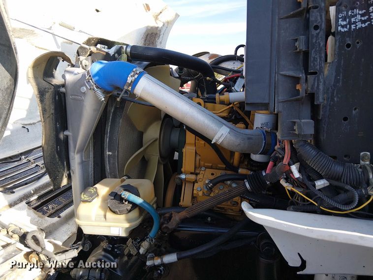 image for item EG1692 2005 Sterling  Acterra refuse truck