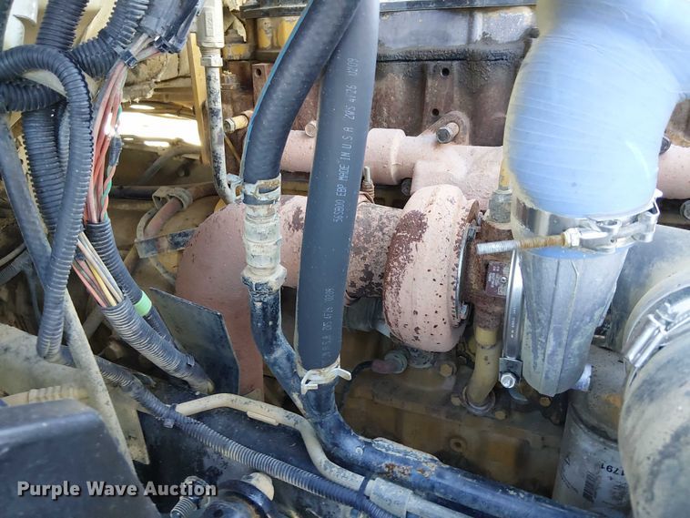 image for item EG1692 2005 Sterling  Acterra refuse truck