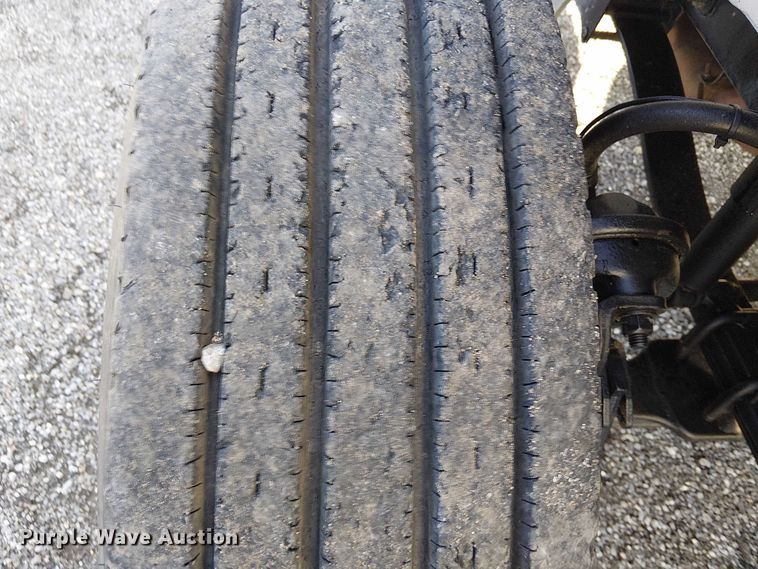 image for item EG1692 2005 Sterling  Acterra refuse truck