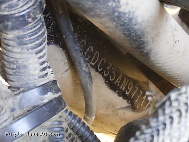 image for item EG1692 2005 Sterling  Acterra refuse truck