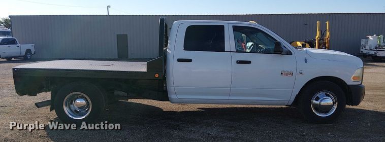 image for item EG1693 2012 Dodge Ram 3500 flatbed truck