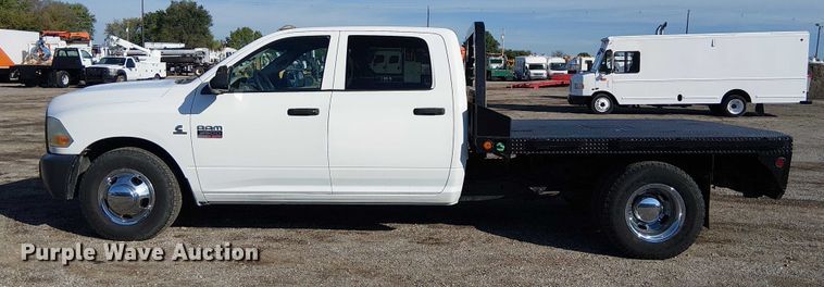 image for item EG1693 2012 Dodge Ram 3500 flatbed truck