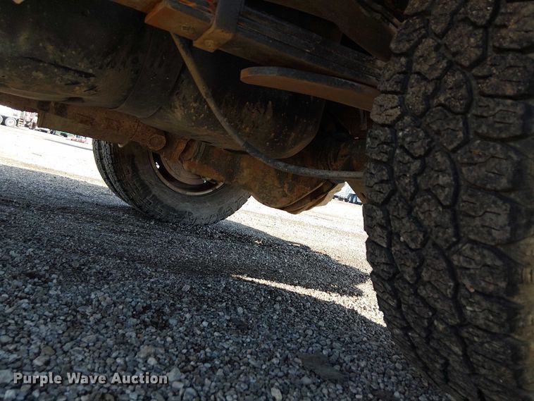 image for item EG1693 2012 Dodge Ram 3500 flatbed truck