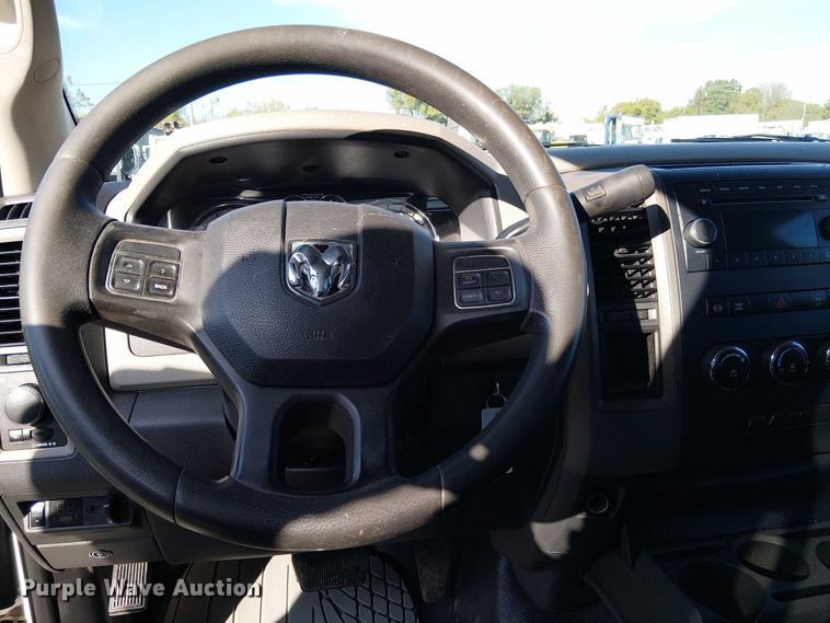 image for item EG1693 2012 Dodge Ram 3500 flatbed truck