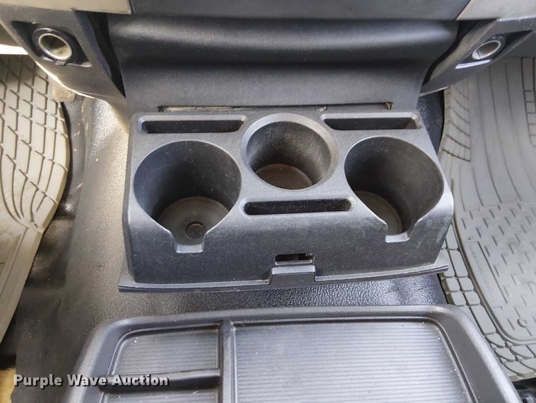 image for item EG1693 2012 Dodge Ram 3500 flatbed truck