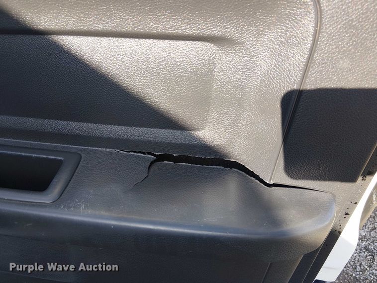 image for item EG1693 2012 Dodge Ram 3500 flatbed truck