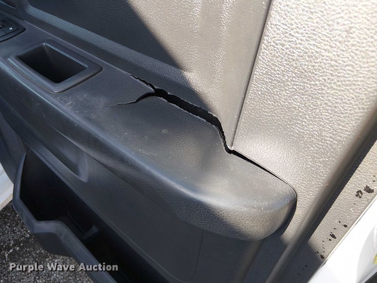 image for item EG1693 2012 Dodge Ram 3500 flatbed truck