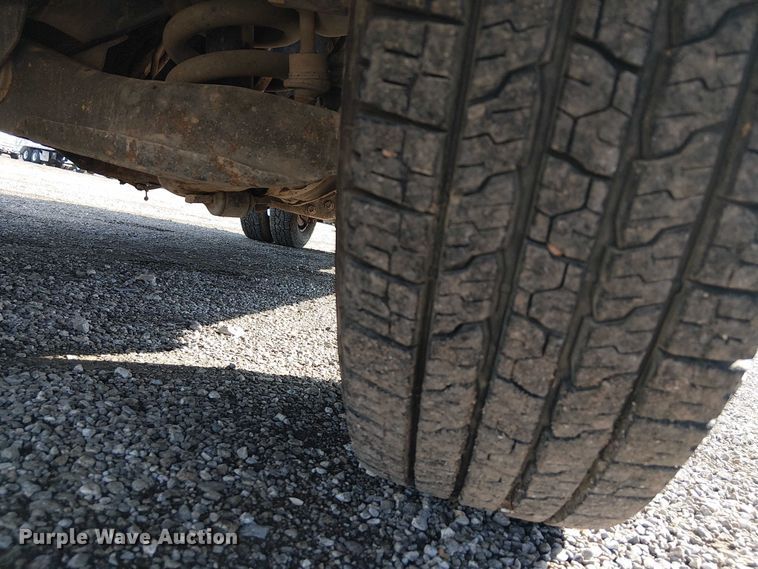 image for item EG1693 2012 Dodge Ram 3500 flatbed truck