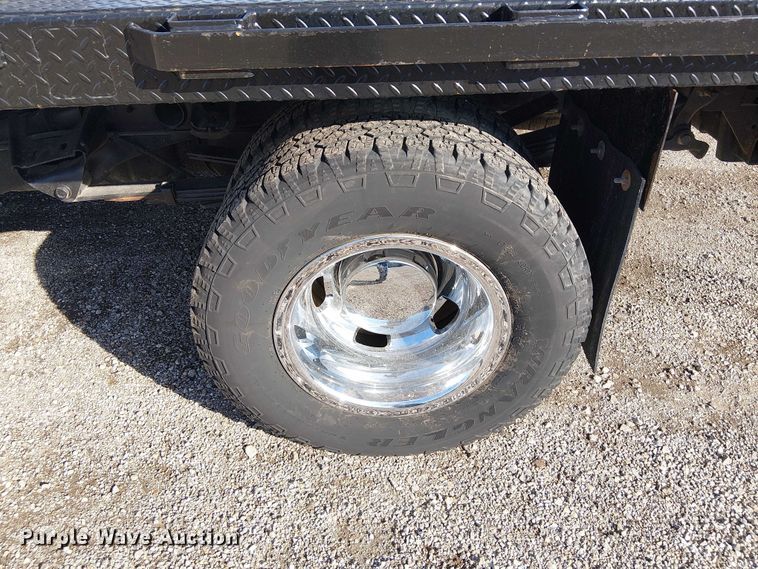 image for item EG1693 2012 Dodge Ram 3500 flatbed truck