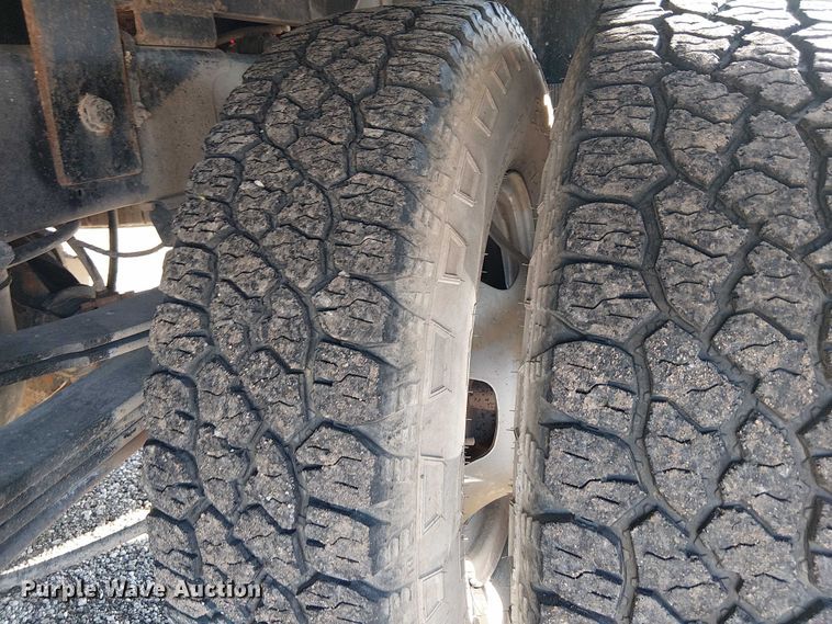 image for item EG1693 2012 Dodge Ram 3500 flatbed truck