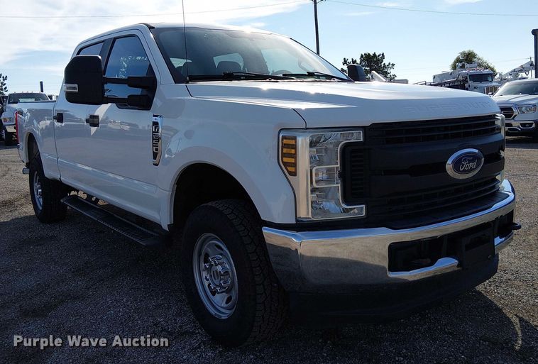 image for item EG1694 2019 Ford F250 Super Duty XL Crew Cab pickup truck