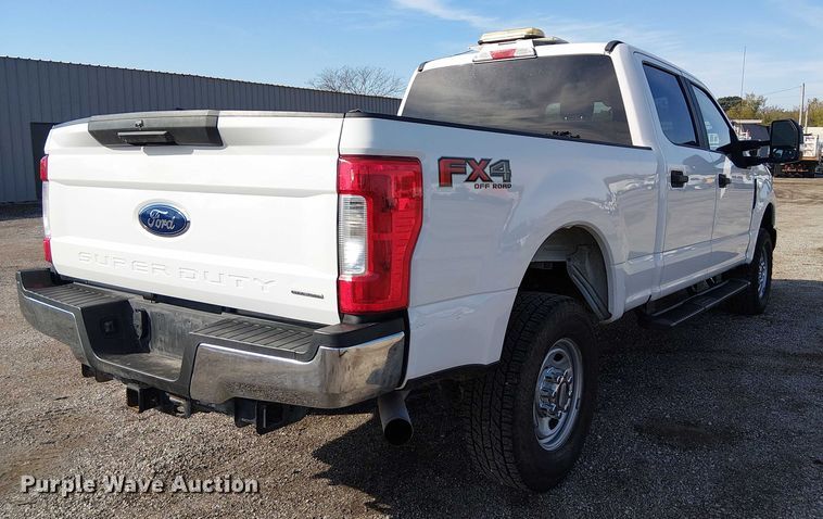 image for item EG1694 2019 Ford F250 Super Duty XL Crew Cab pickup truck