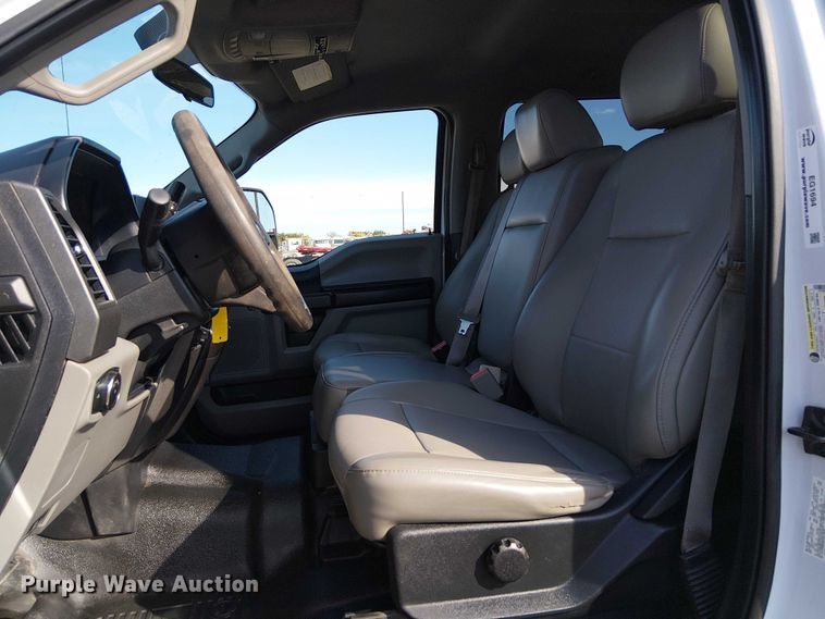 image for item EG1694 2019 Ford F250 Super Duty XL Crew Cab pickup truck