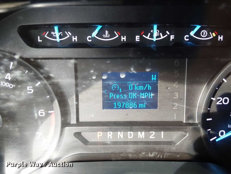 image for item EG1694 2019 Ford F250 Super Duty XL Crew Cab pickup truck